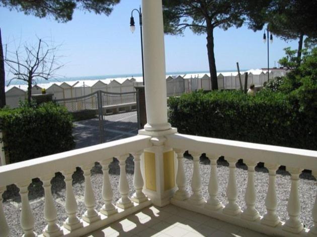 Residence Villa Marina Grado Extérieur photo